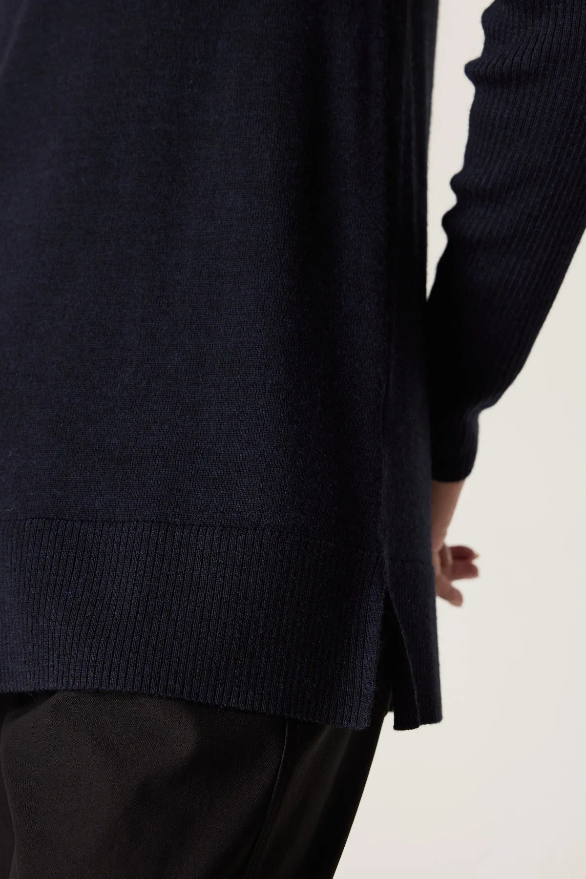 Archer Merino Jumper - Ink Navy