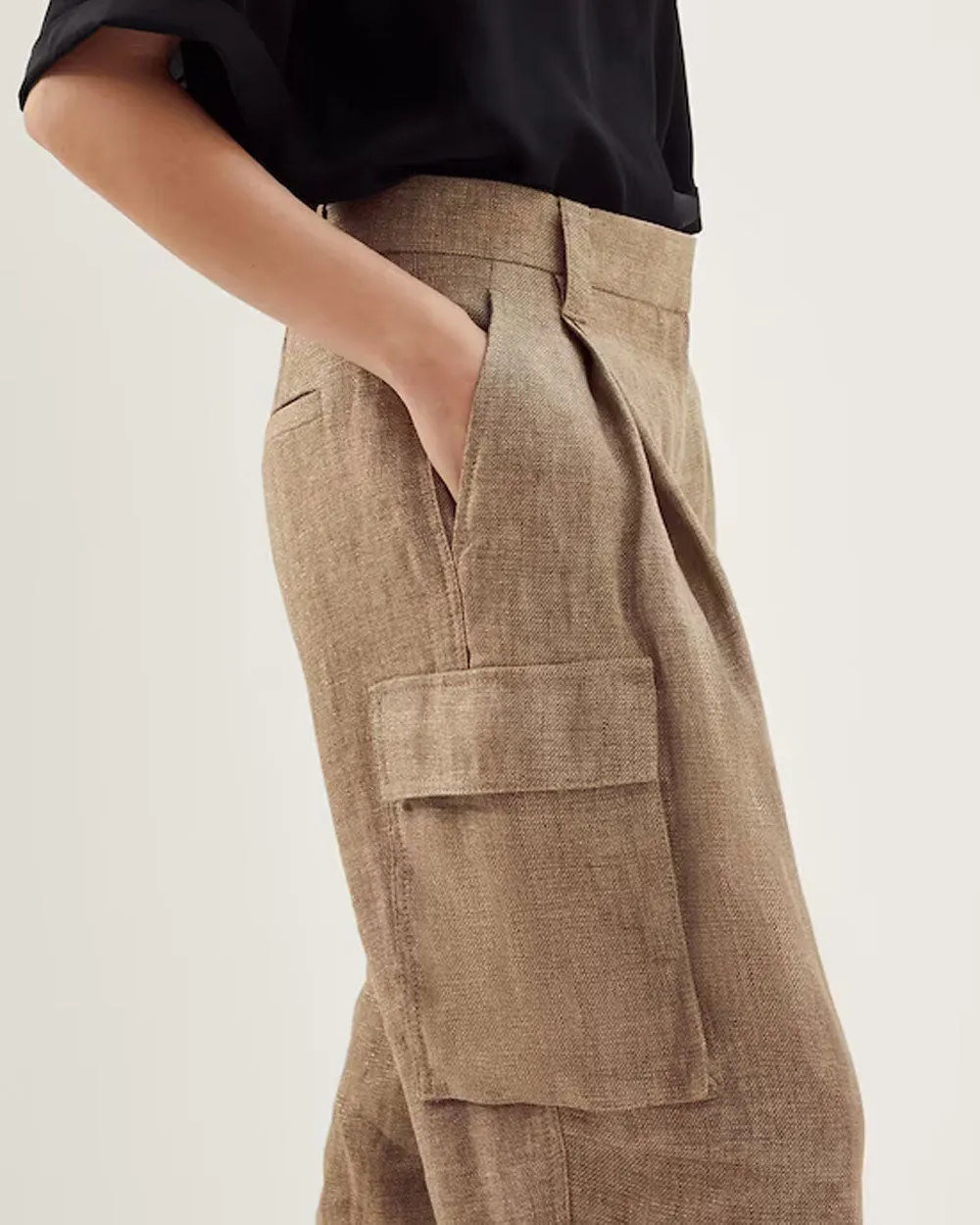 Camel and Loro Double Pleated Cargo Pant