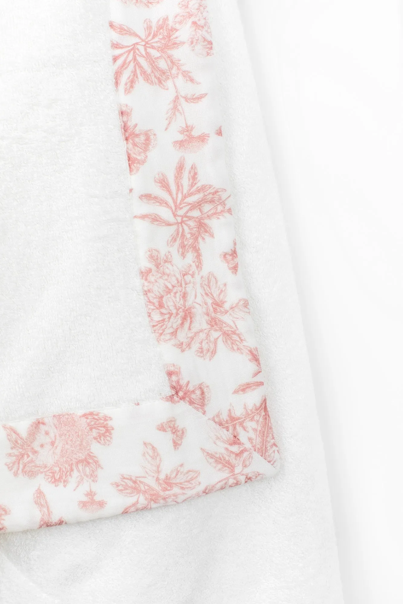 Cape de bain - Imprimé inspiration Toile de Jouy rose