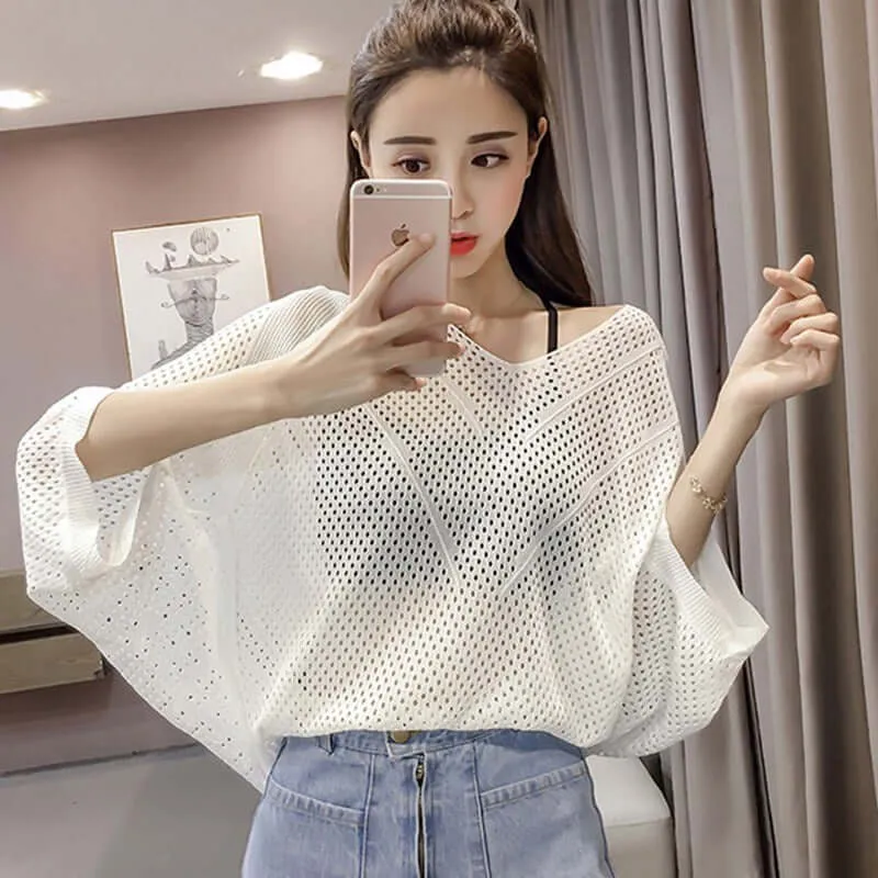 Fashion spring / summer new hollow sweater bat sleeve loose knit tops V-neck solid colors oversized cover