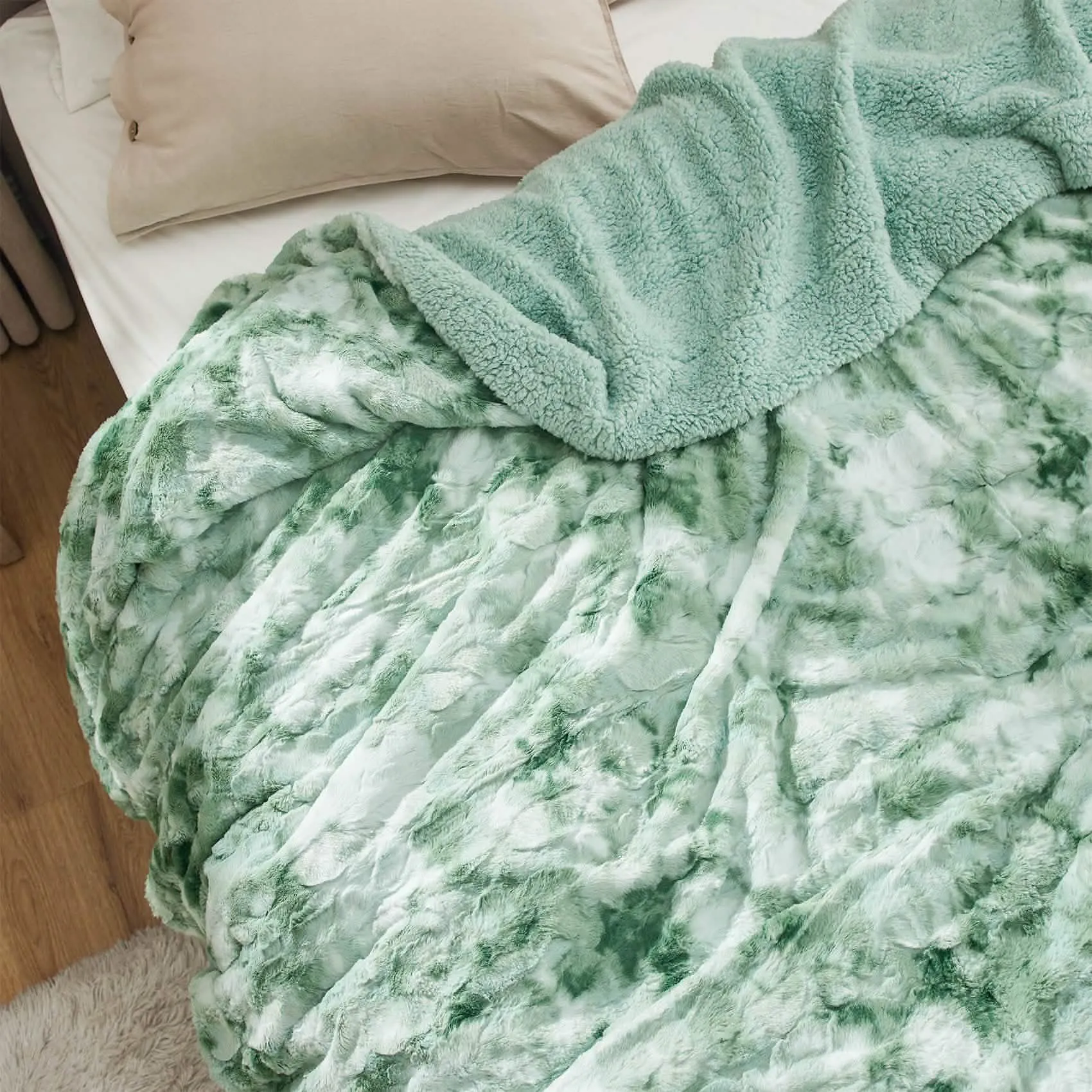 Faux Fur and Sherpa Tie-dye Reversible Blanket