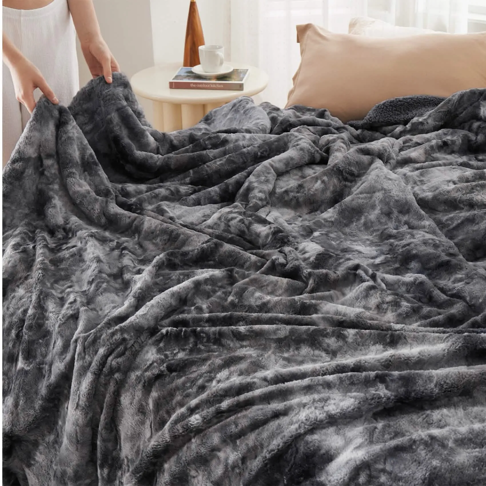 Faux Fur and Sherpa Tie-dye Reversible Blanket