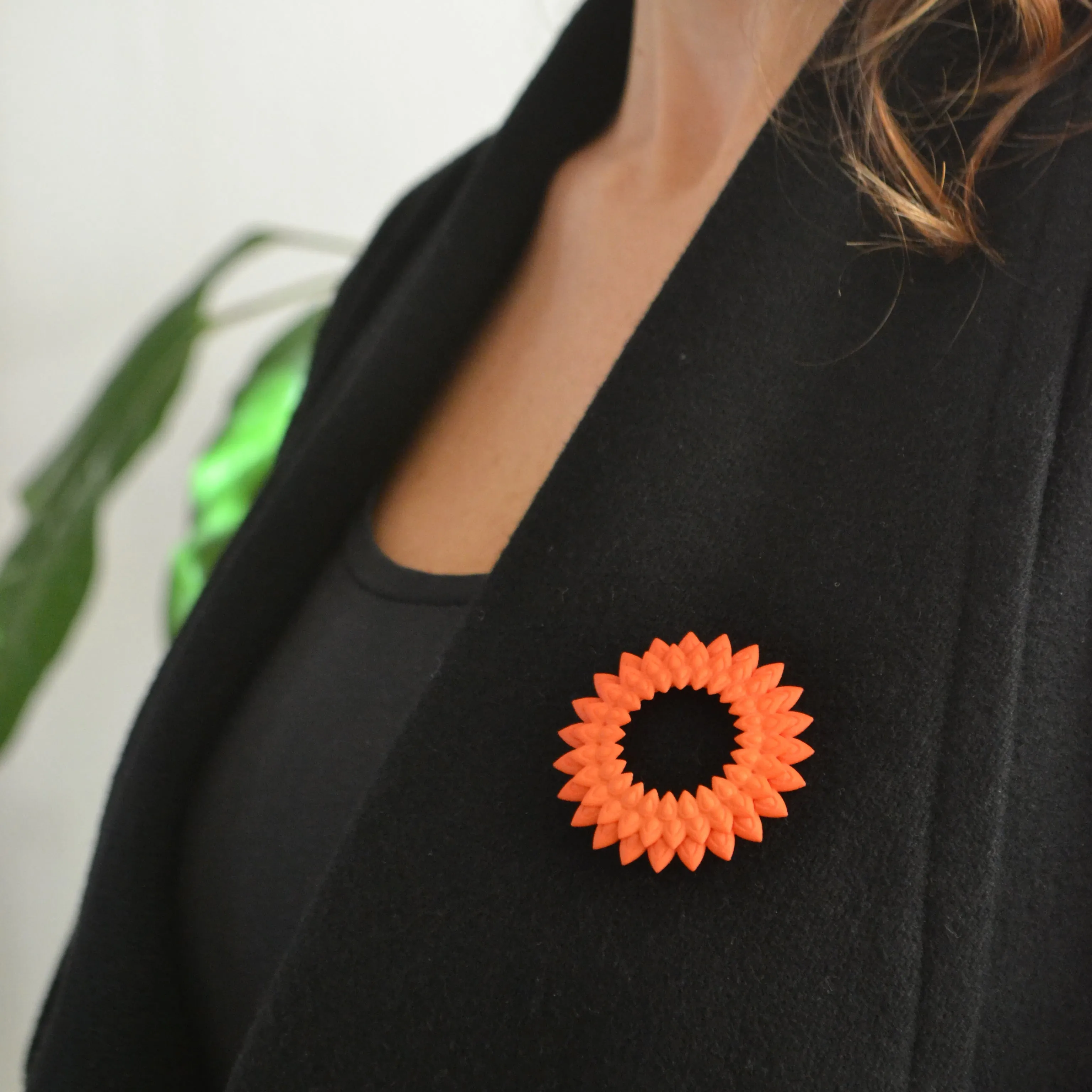 Flower Brooch - Dahlia