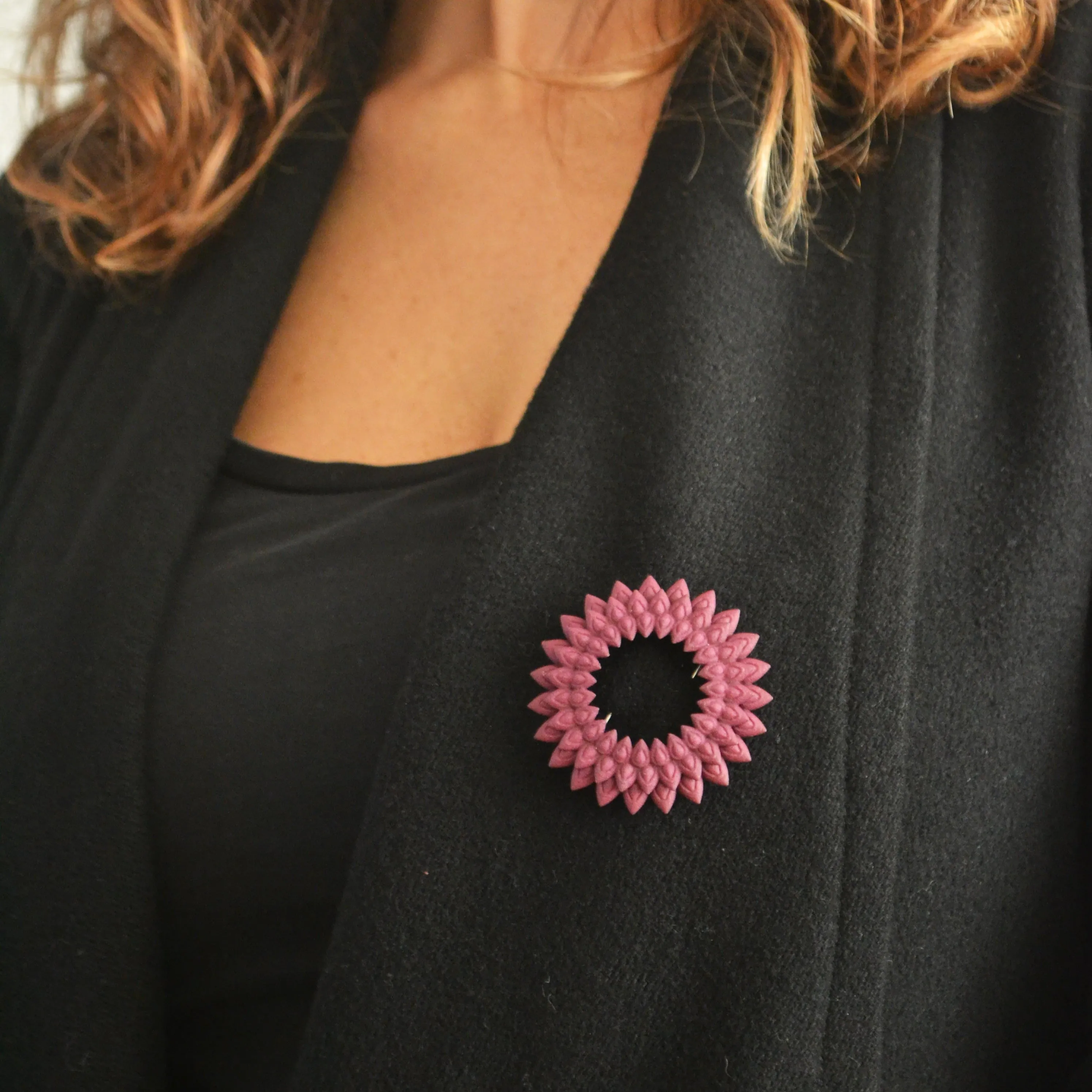 Flower Brooch - Dahlia