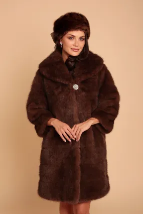 'Hollywood' Faux Fur Coat in Marrone