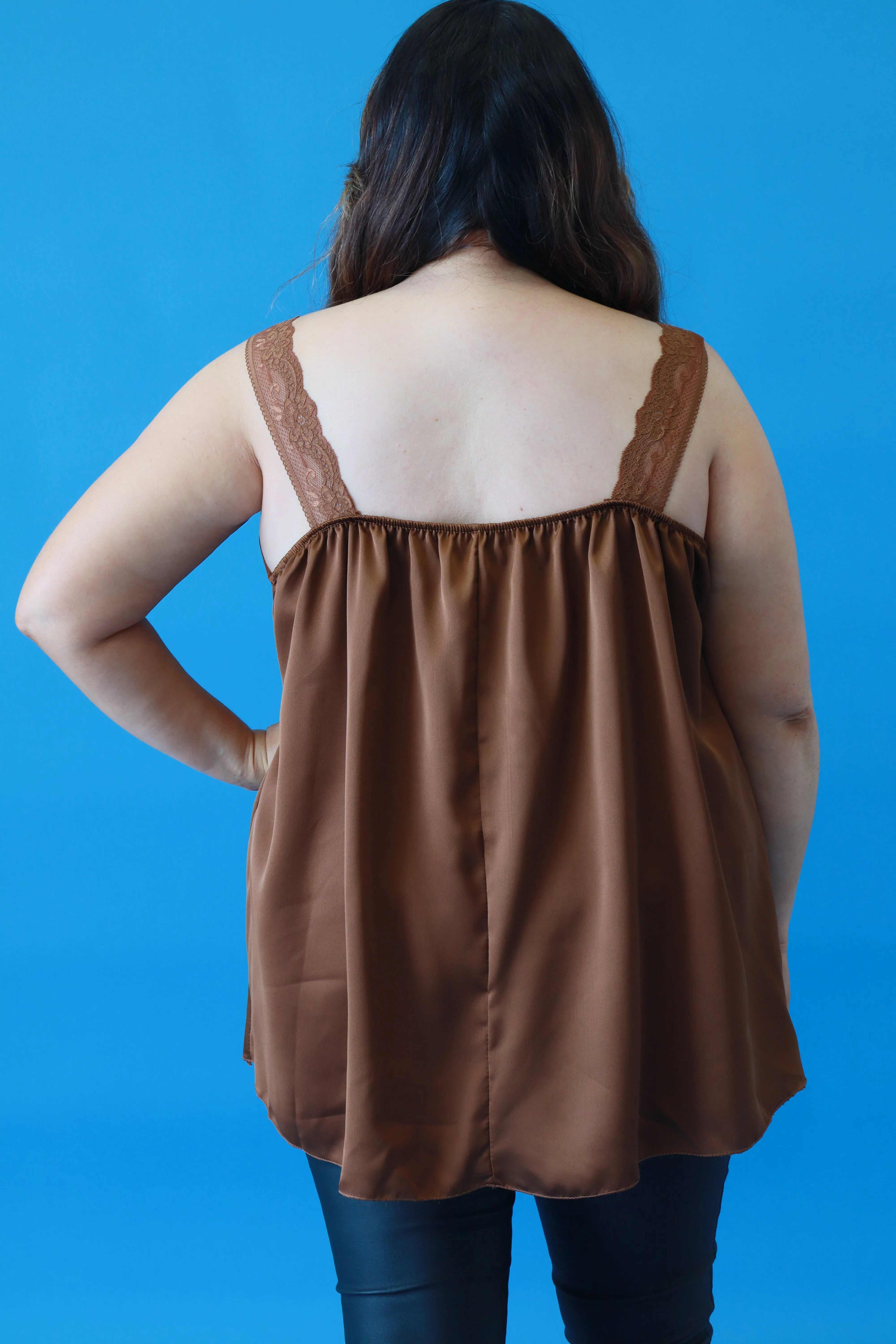 Jade Lace Trim Vest in Brown