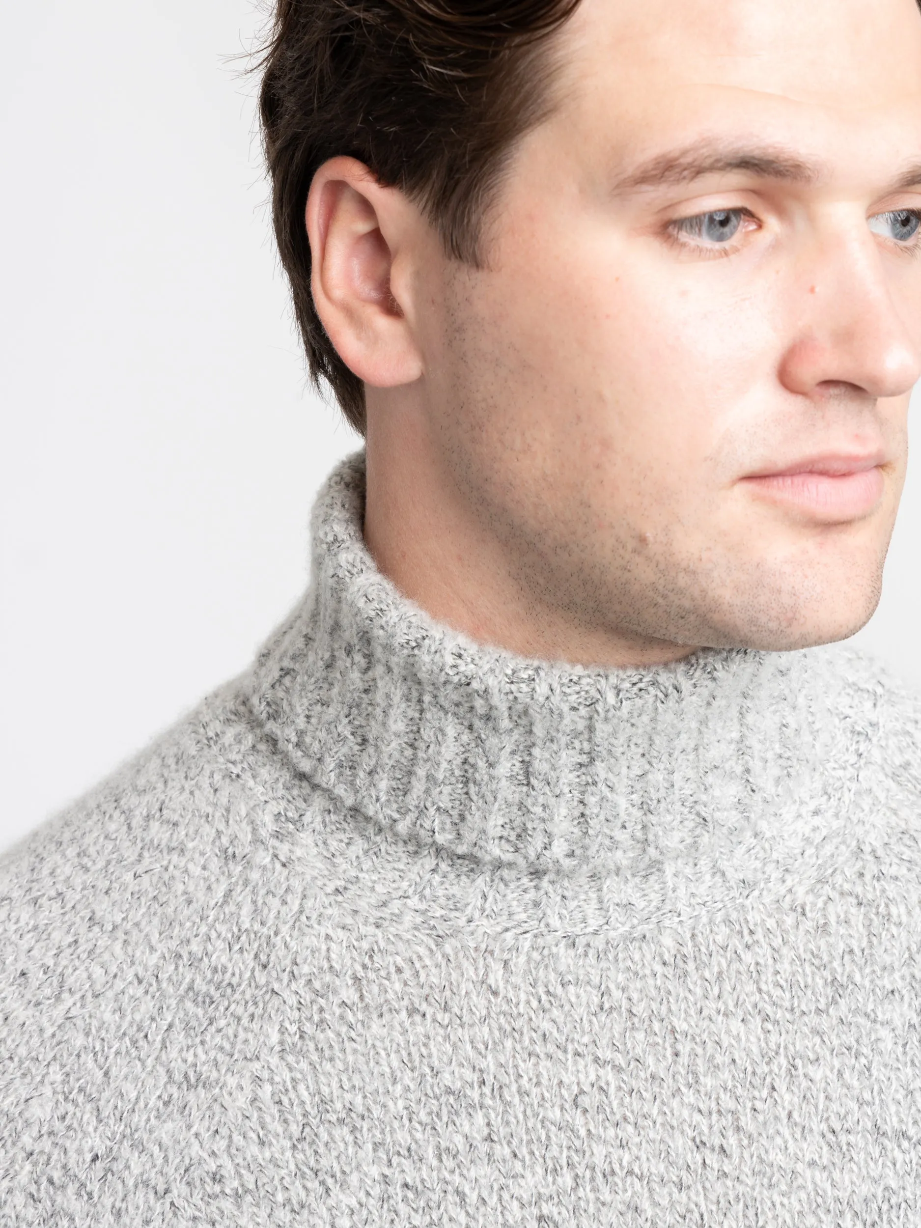 Light Grey Cashmere Rollneck Knit