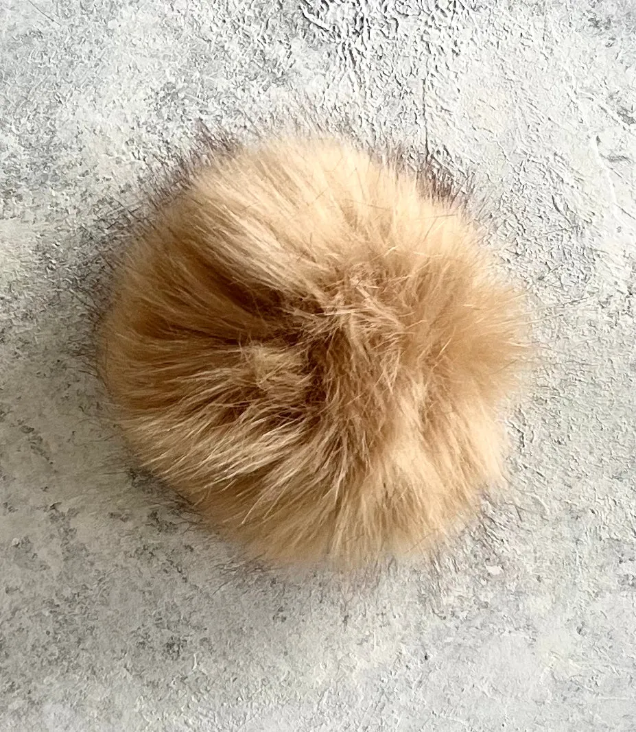 Luxury 12cm faux fur pompom