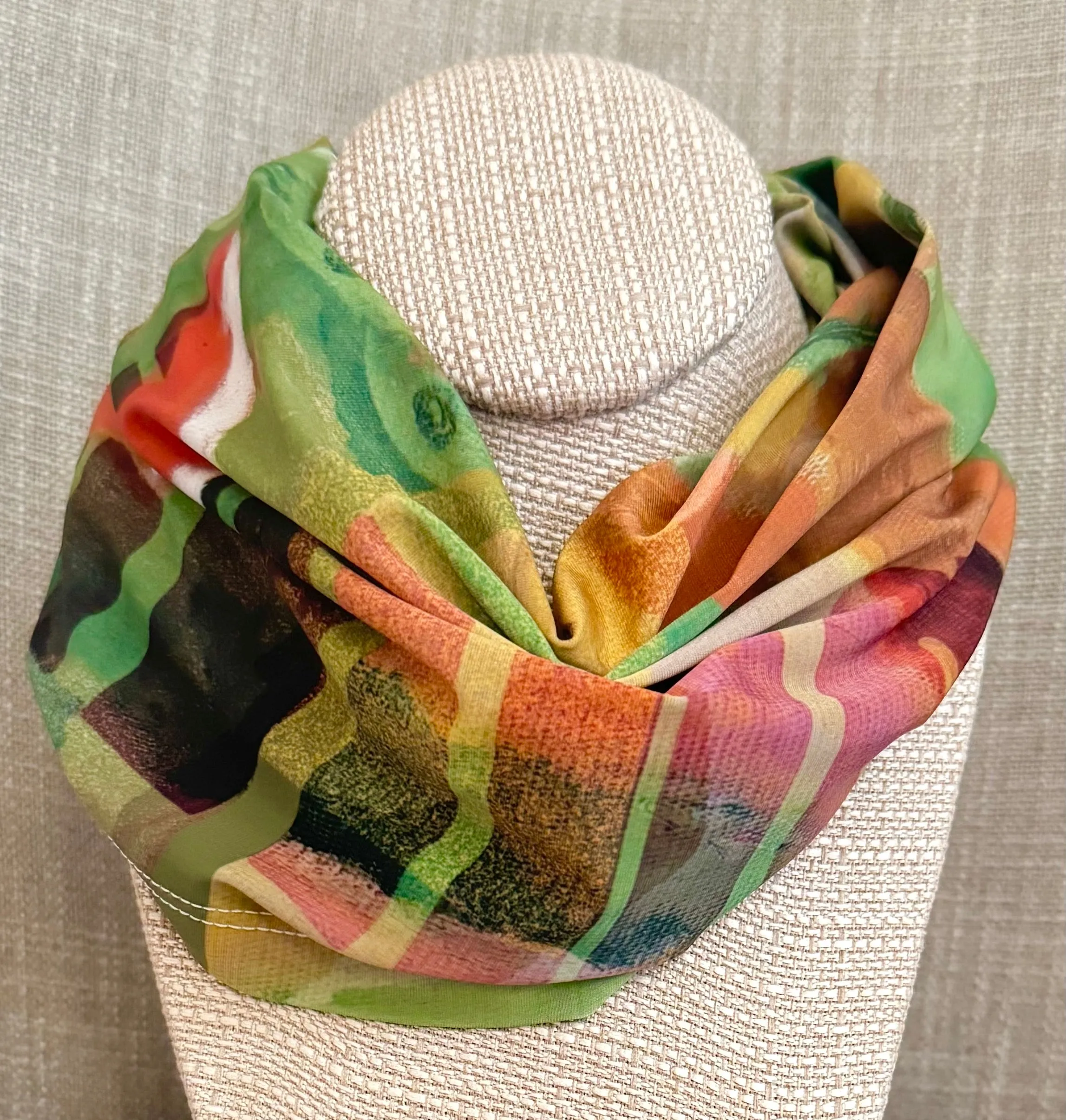 Receiving, an infinity scarf