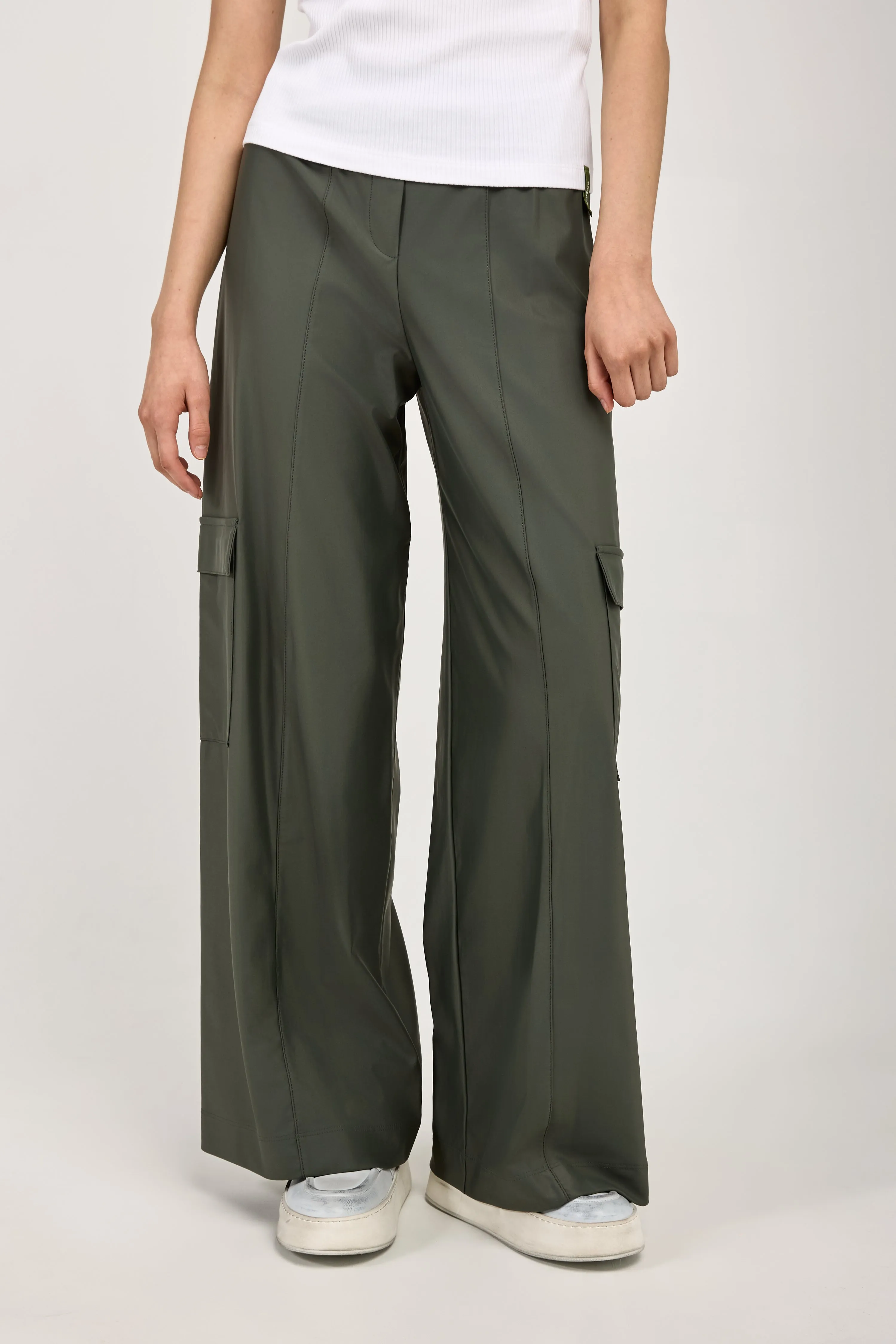 Teseo Satin Jersey Cargo Pant in Dark Green