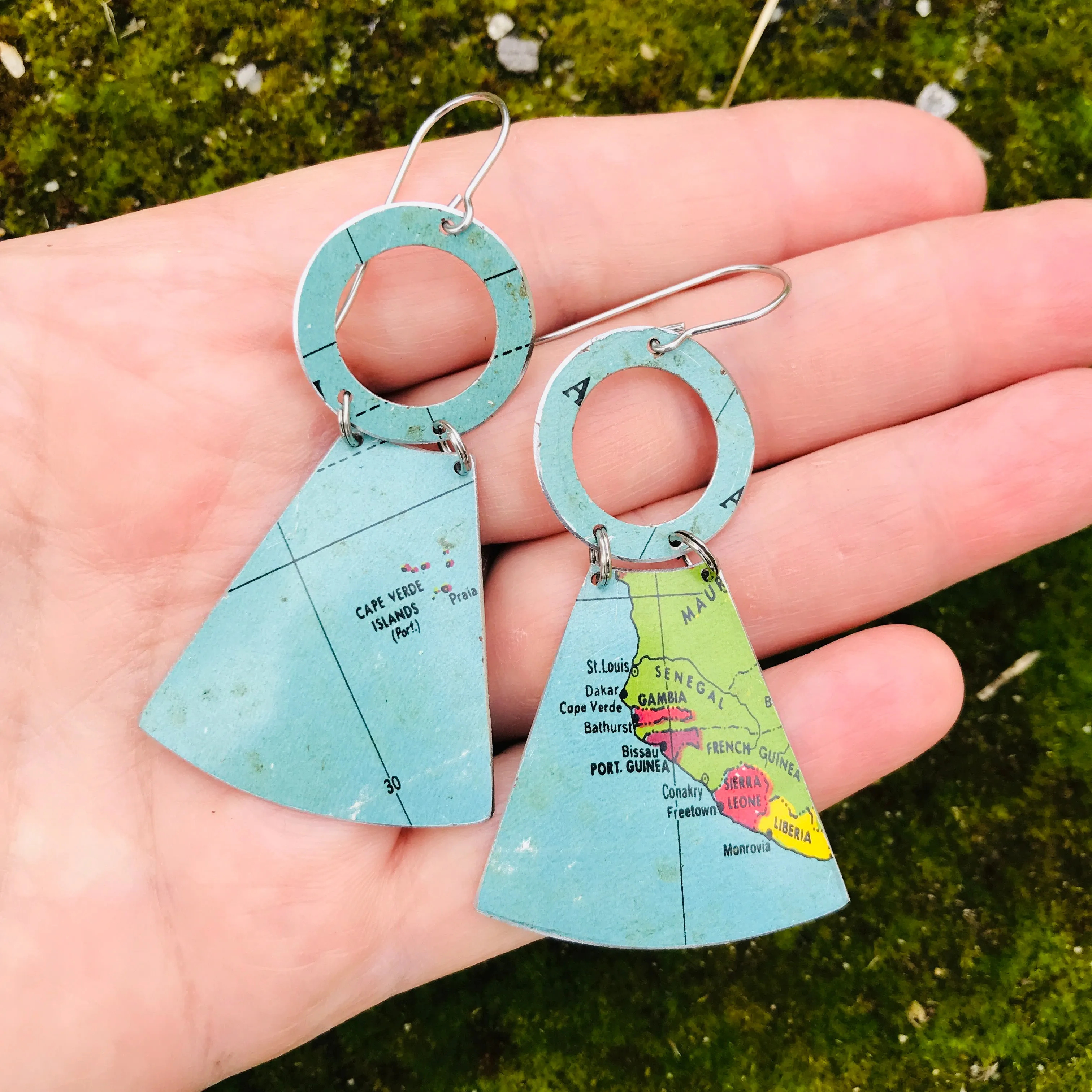 Vintage Tin Globe: Cape Verde & Senegal Small Fans Tin Earrings