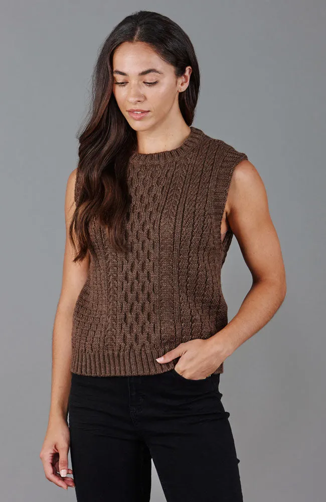 Womens 100% Chunky Merino Wool Cable Sleeveless Jumper