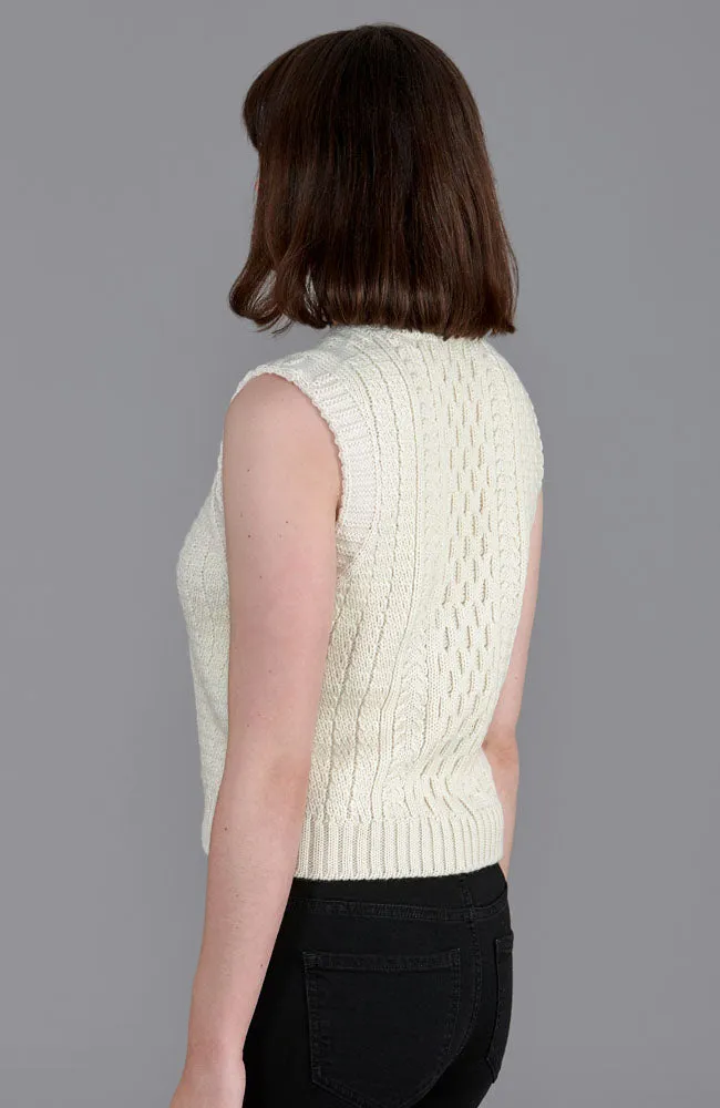 Womens 100% Chunky Merino Wool Cable Sleeveless Jumper